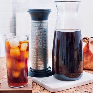 Tupperware Cold Brew Coffee Carafe - Tea Loose Leaf or Tea Bags - Coffee NWT